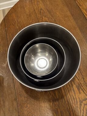 3-Vintage Regal Quality Stainless Steel Nesting Mixing Bowls With Hook